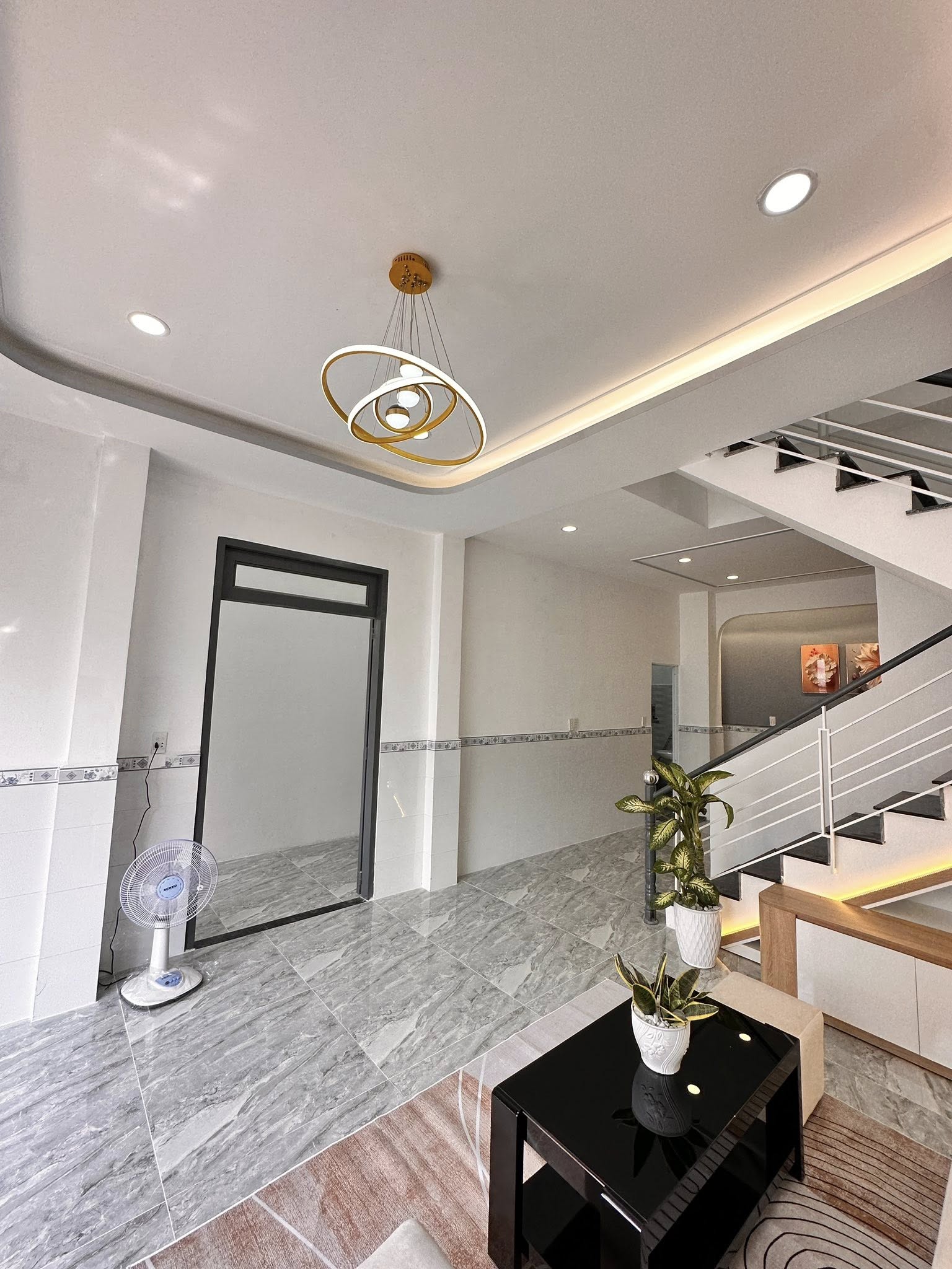 Bán gấp nhà Nhật Tảo, phường 8, quận 10, giá 4 tỷ 190