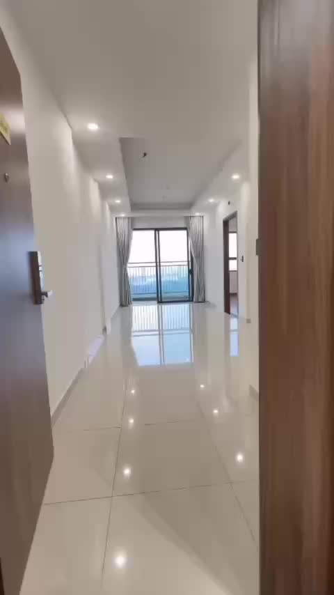Căn hộ 67m2, tầng 8, Q7 Riverside Complex