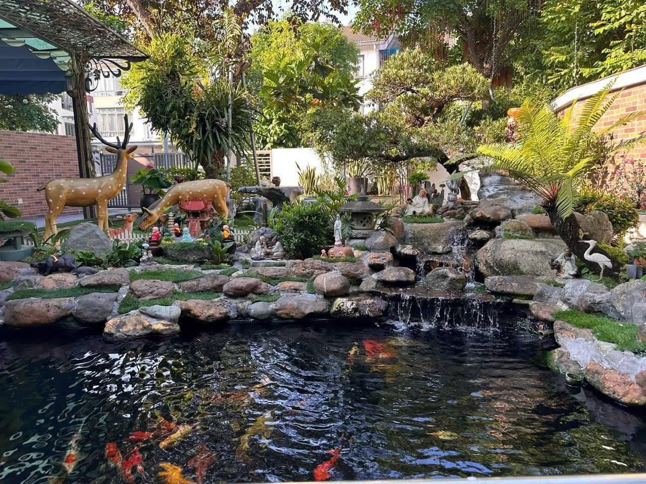 Bán biệt thự khu đô thị Gamuda Gardens 320m2, 3 tầng, mặt tiền 11m