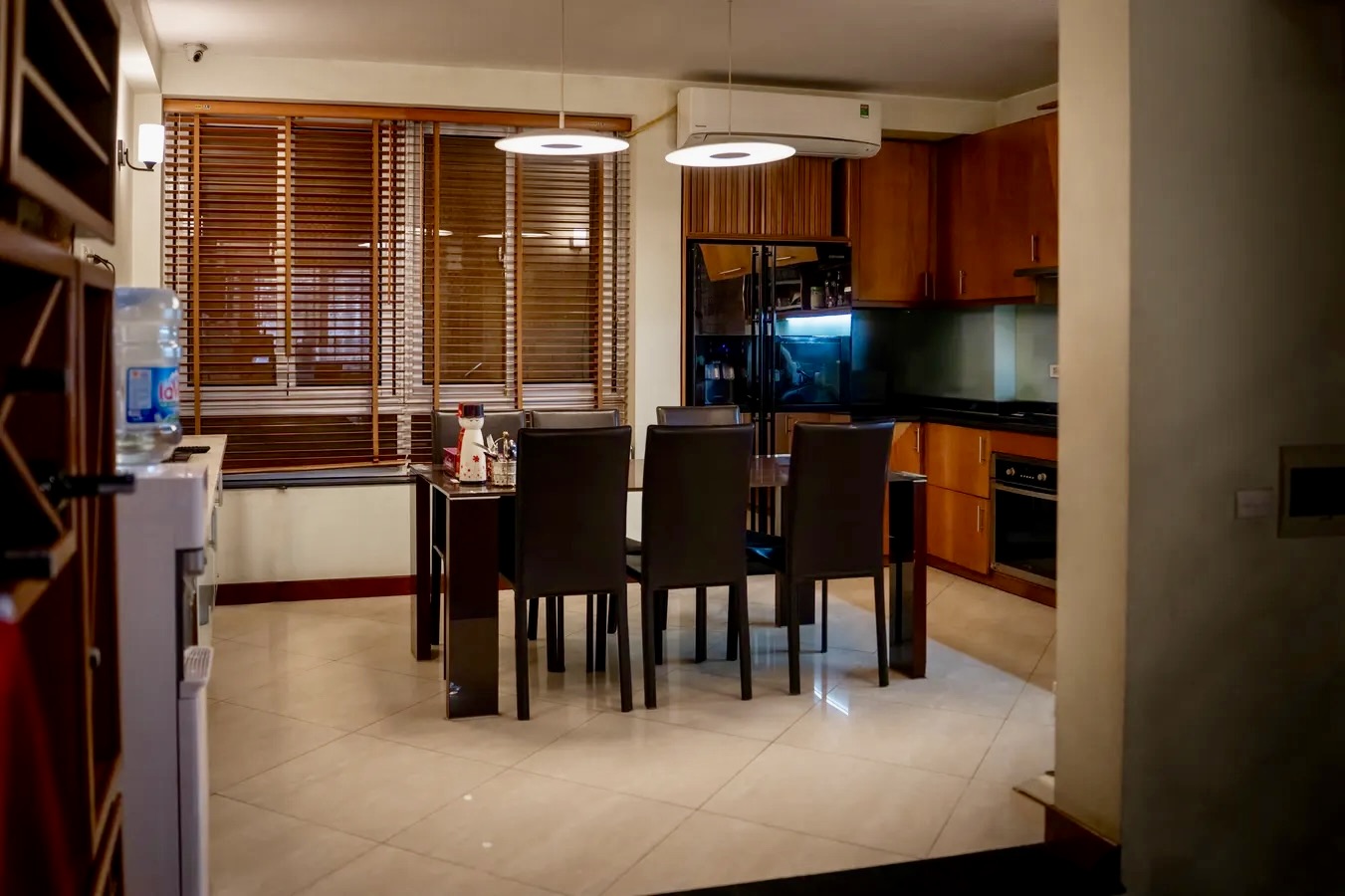 Nhà phân lô vỉa hè 70m Trung Kính - Cầu Giấy, mặt tiền 5m, 5 tầng tự xây kiên cố, ô tô tránh, sổ A4