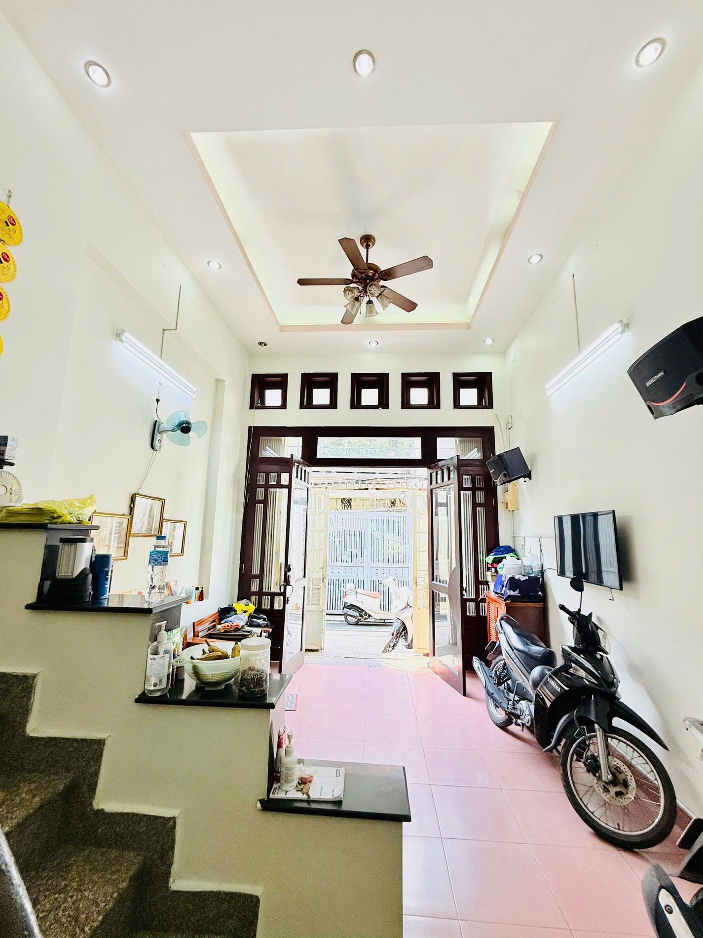 Trường Chinh, 51m2, 4 tầng hiện đại, 4 ngủ, chỉ 8.6 tỷ, nơi gia đình sum vầy