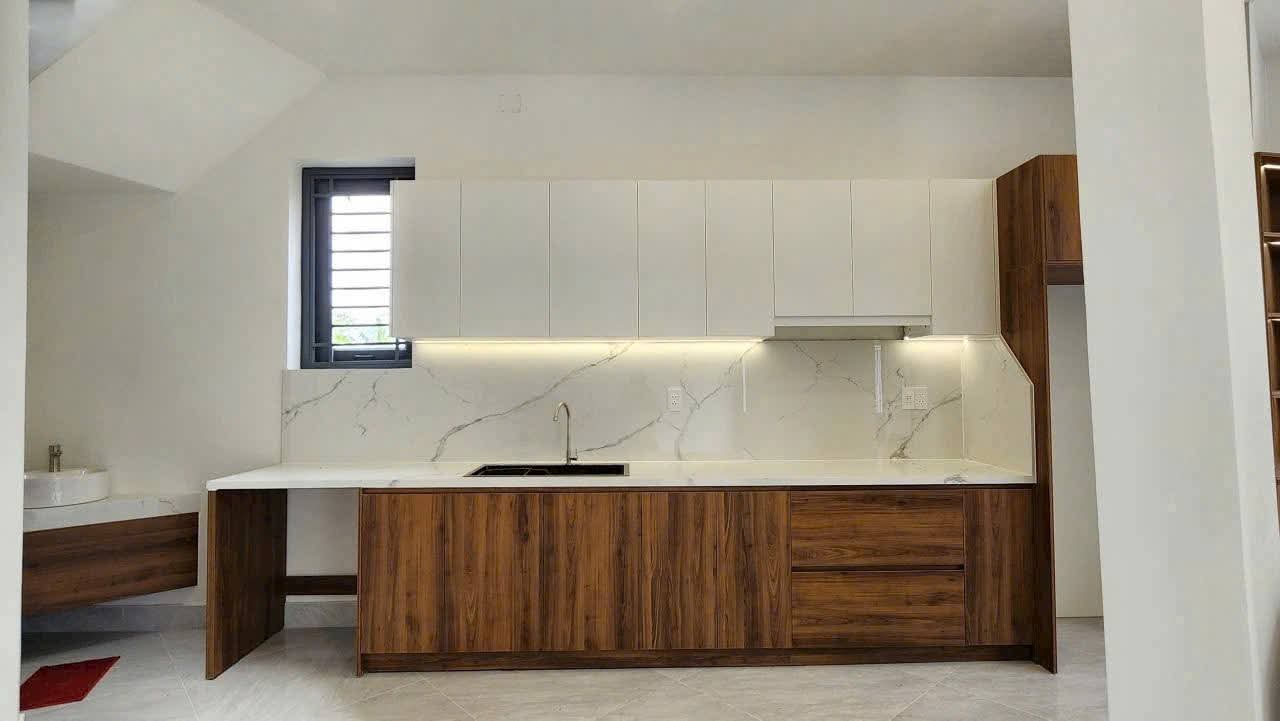 Hạ sập sàn biệt thự mini siêu đẹp 2 tầng