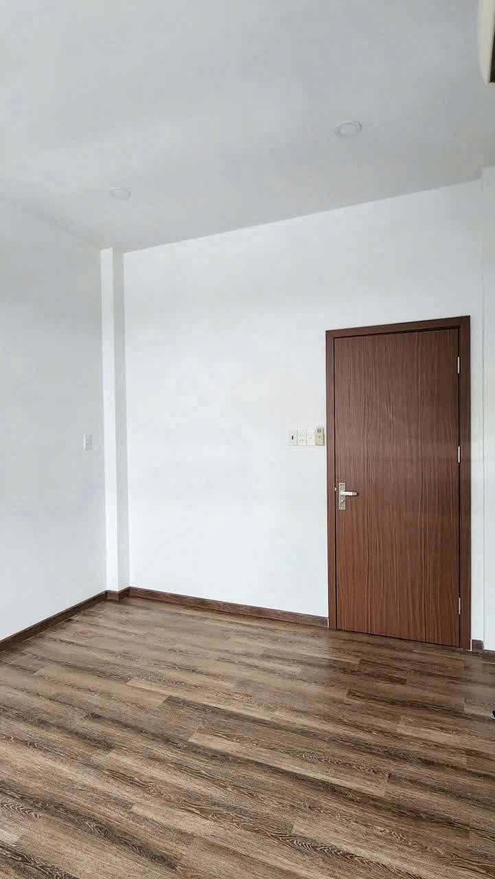 Hạ sập sàn biệt thự mini siêu đẹp 2 tầng