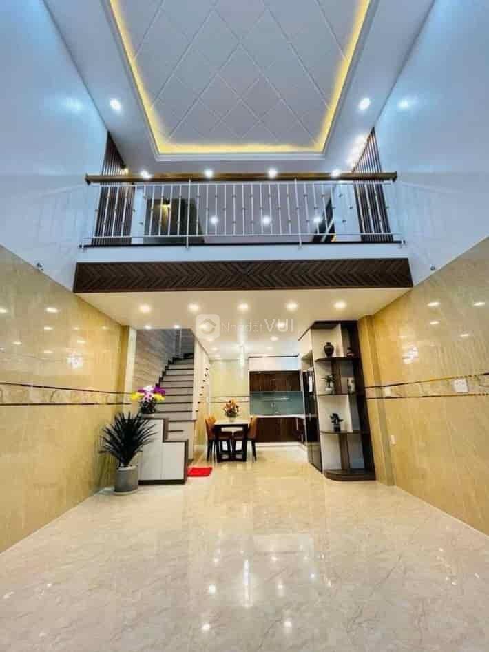 Giảm sâu 200 triệu còn 3,3 tỷ, nhà đường Thành Thái, phường 14, quận 10, diện tích 80,2m2