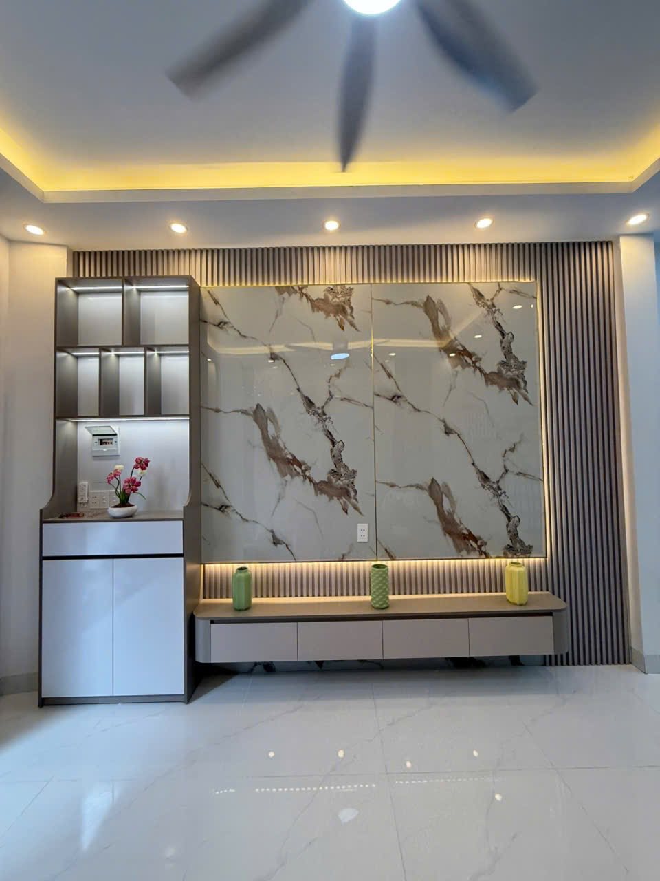 Bán căn góc 3 tầng nhà ngõ đường Ngô Quyền, Thanh Bình, 43,7m2, 3 ngủ, 3 vệ sinh