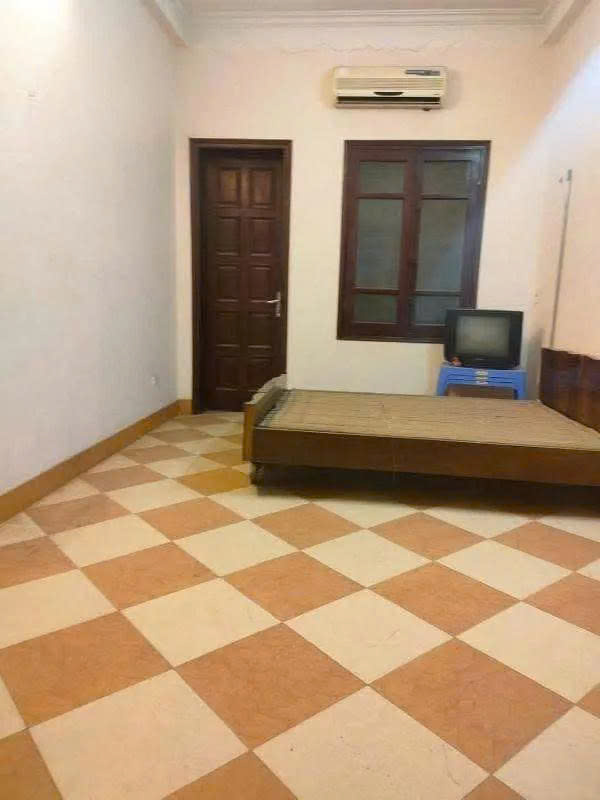 Hiếm nhà 5 tầng mặt phố Lê Lợi, 55m2, mặt tiền 3.5m, vị trí đẹp, kinh doanh sầm uất, giá 22,5 tỷ