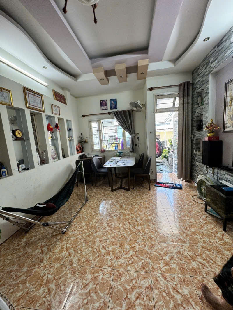 Hiếm nhà bán hẻm 497 Phan Văn Trị, ngang 5.2m, 4 lầu, 90m2, vừa ở vừa kinh doanh ngay Emart 12.3 tỷ