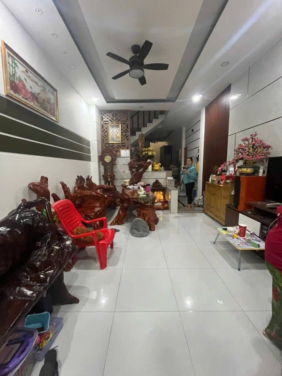 Cần làm ăn bán gấp nhà Trần Khắc Chân, Phường 9, Phú Nhuận, giá bán 3,99 tỷ