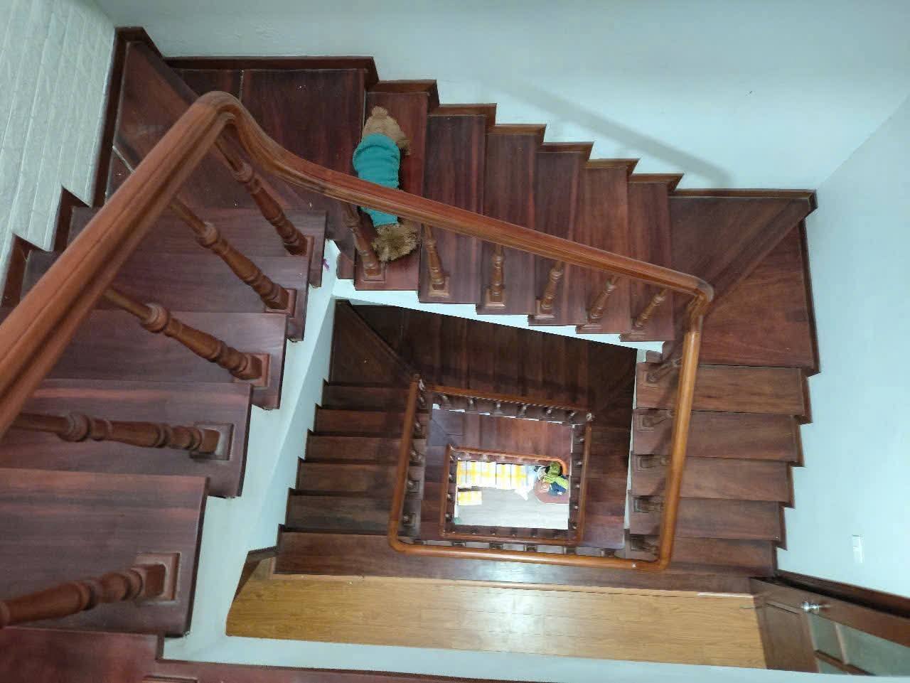 Bán nhà mặt ngõ thông đường Kim Giang - 100m2 - 4 tầng