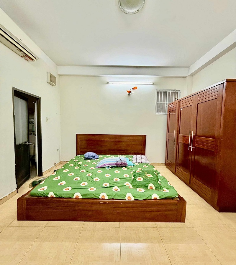 Bán nhà hẻm Trường Chinh, phường 14, Tân Bình, 51m2, 4 tầng, giá rẻ, vào ở ngay