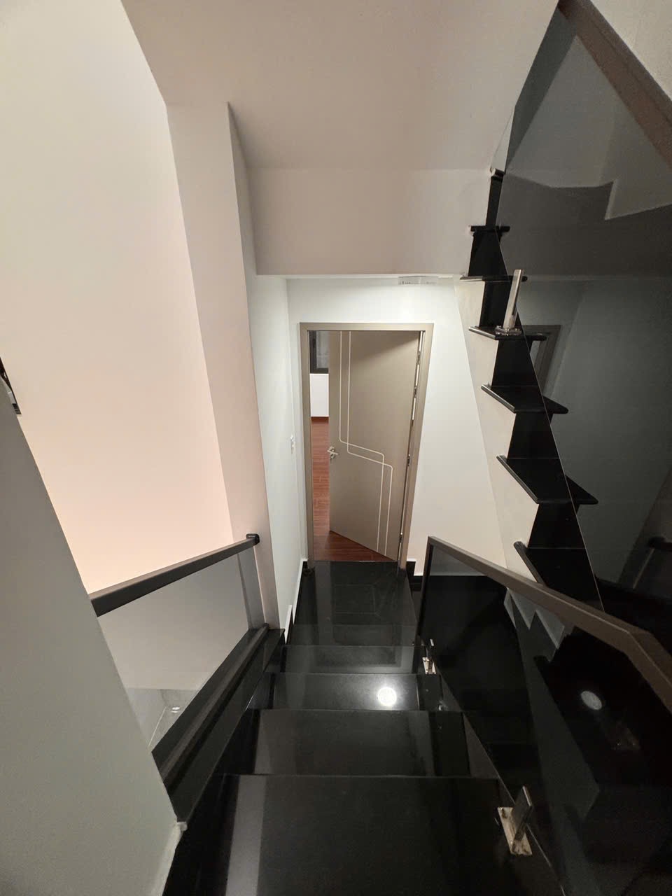 Một căn nhà view sông Thanh Đa đúng nghĩa để ở, 4 tầng - 4,5mx18m - giá tốt 10,5 tỷ thương lượng chính chủ