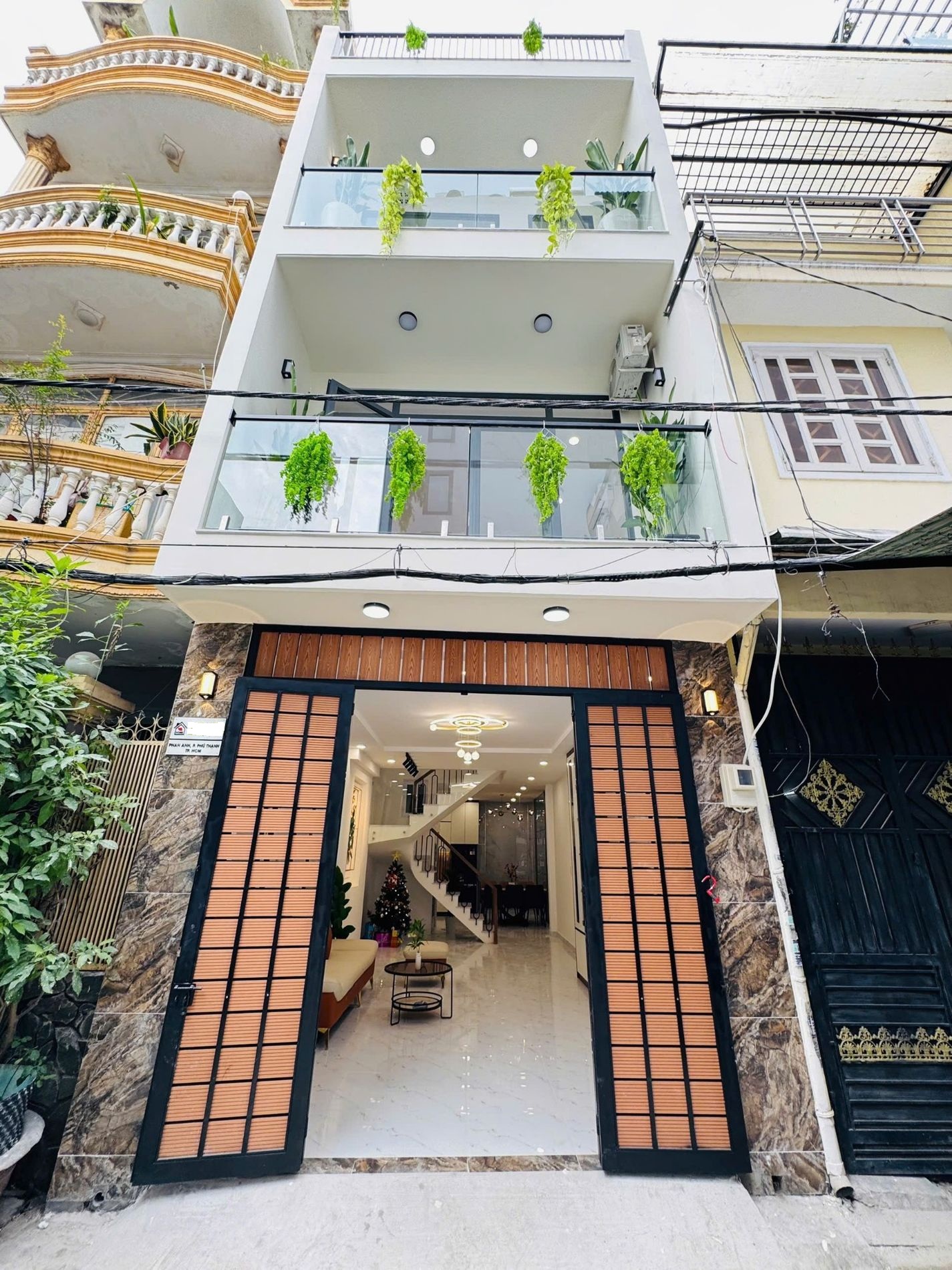 Hẻm 7m Phan Anh, 54m2, 3 tầng mới full nội thất, xe hơi vào nhà, chỉ 8,4 tỷ, khu an ninh