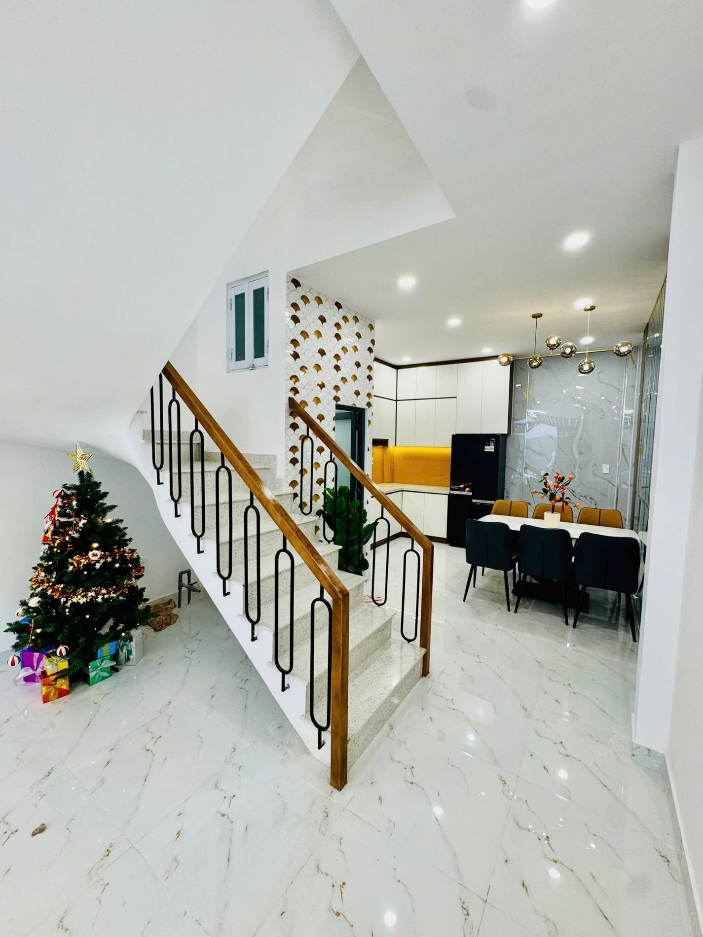 Hẻm 7m Phan Anh, 54m2, 3 tầng mới full nội thất, xe hơi vào nhà, chỉ 8,4 tỷ, khu an ninh