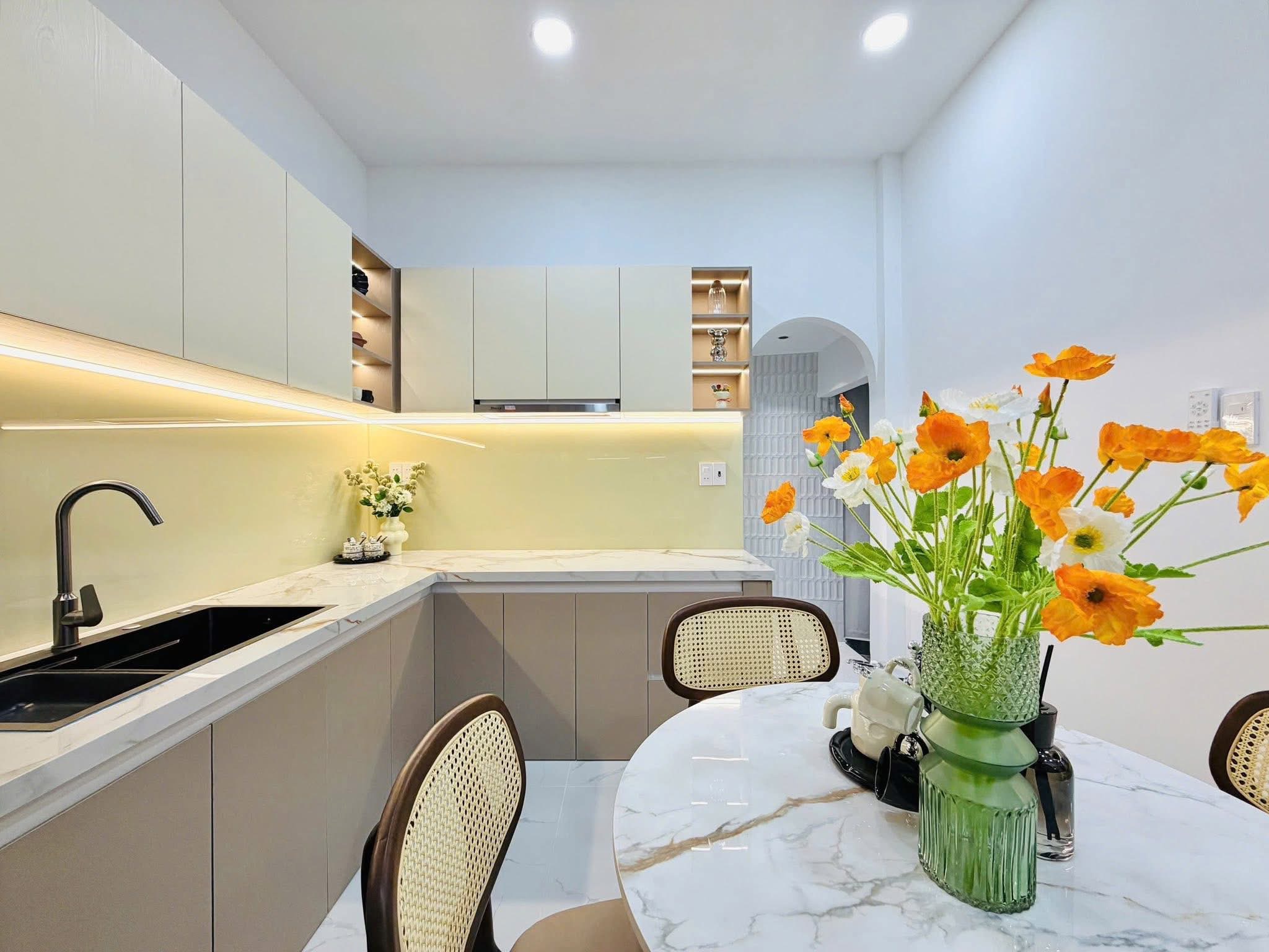 Bán nhà đẹp đường Lê Đức Thọ, phường 06, quận Gò Vấp, Hồ Chí Minh