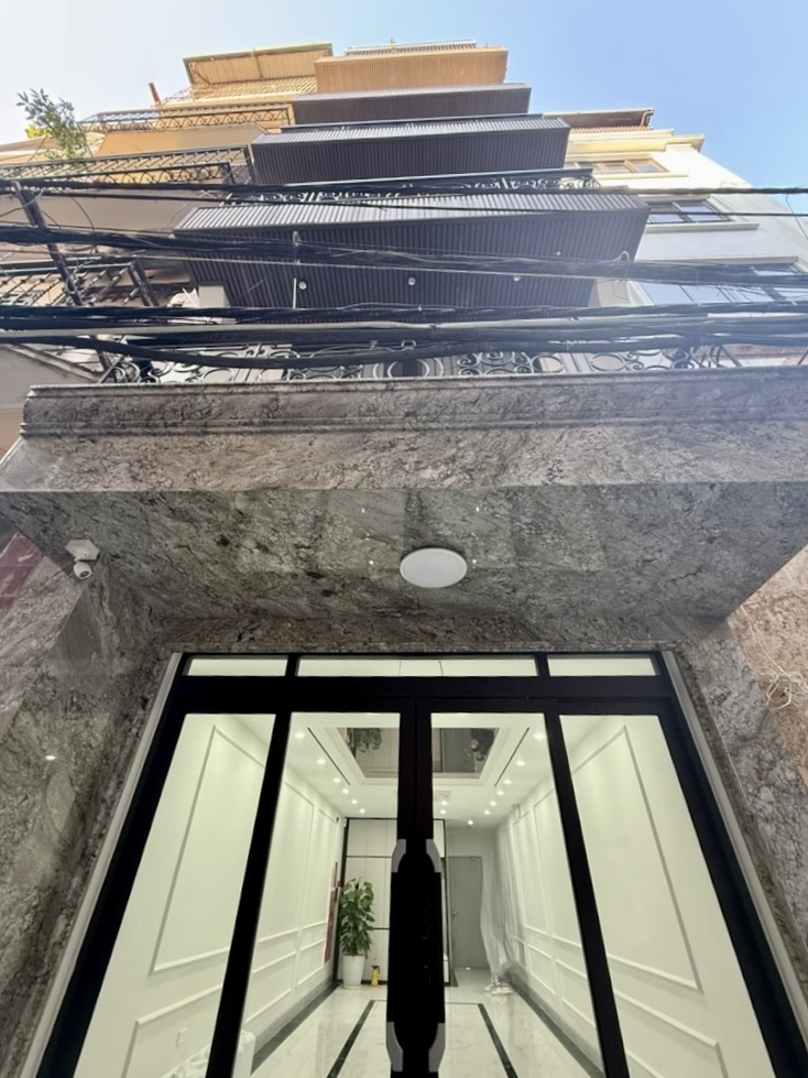 Nhà 7 tầng thang máy Xuân Thuỷ - Cầu Giấy, 56m2, full nội thất, gara ô tô, ở, văn phòng, giá 27.8 tỷ