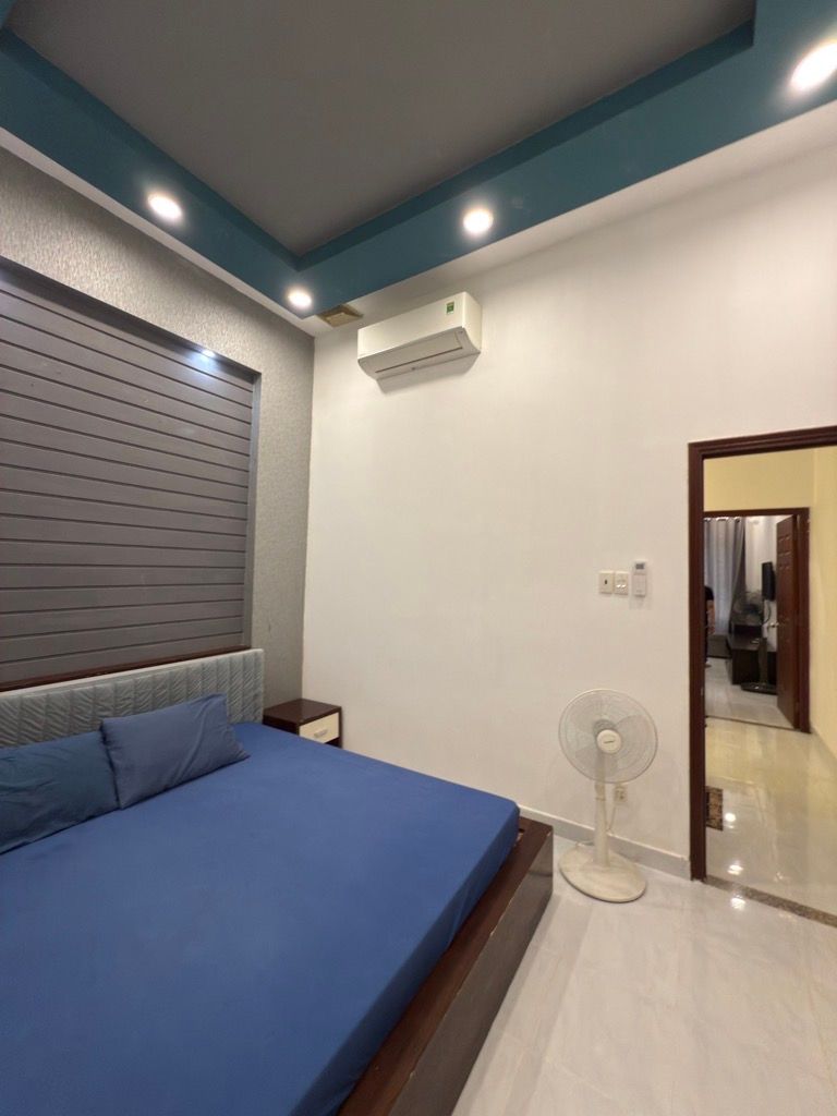 Ni Sư Huỳnh Liên, 44m2, 4m x 11m, 2 ngủ full nội thất, chỉ 6.8 tỷ, dọn vào ở ngay