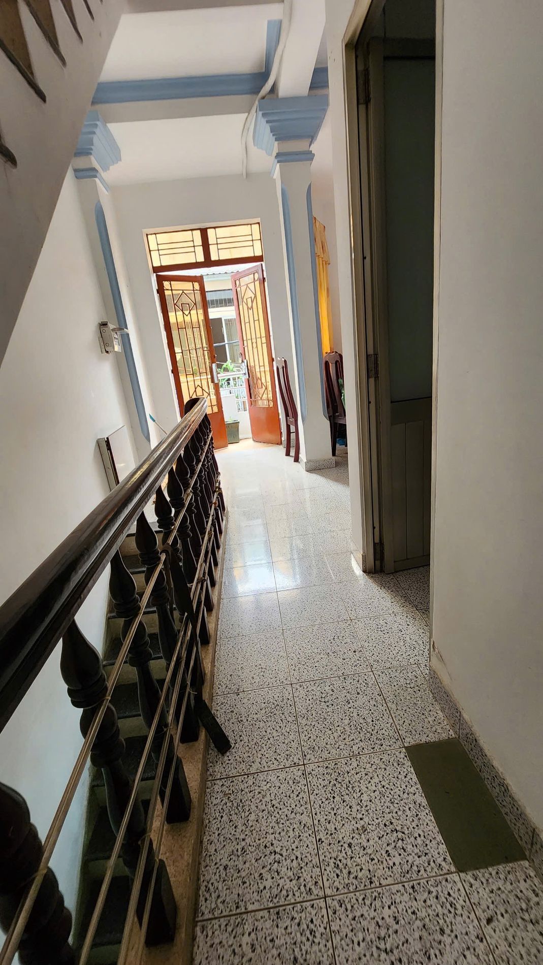 Hẻm Thạch Lam, 40m2, ngang 5,2m, 5 tầng, 5 ngủ, chỉ 6.5 tỷ, nhà đẹp ở ngay