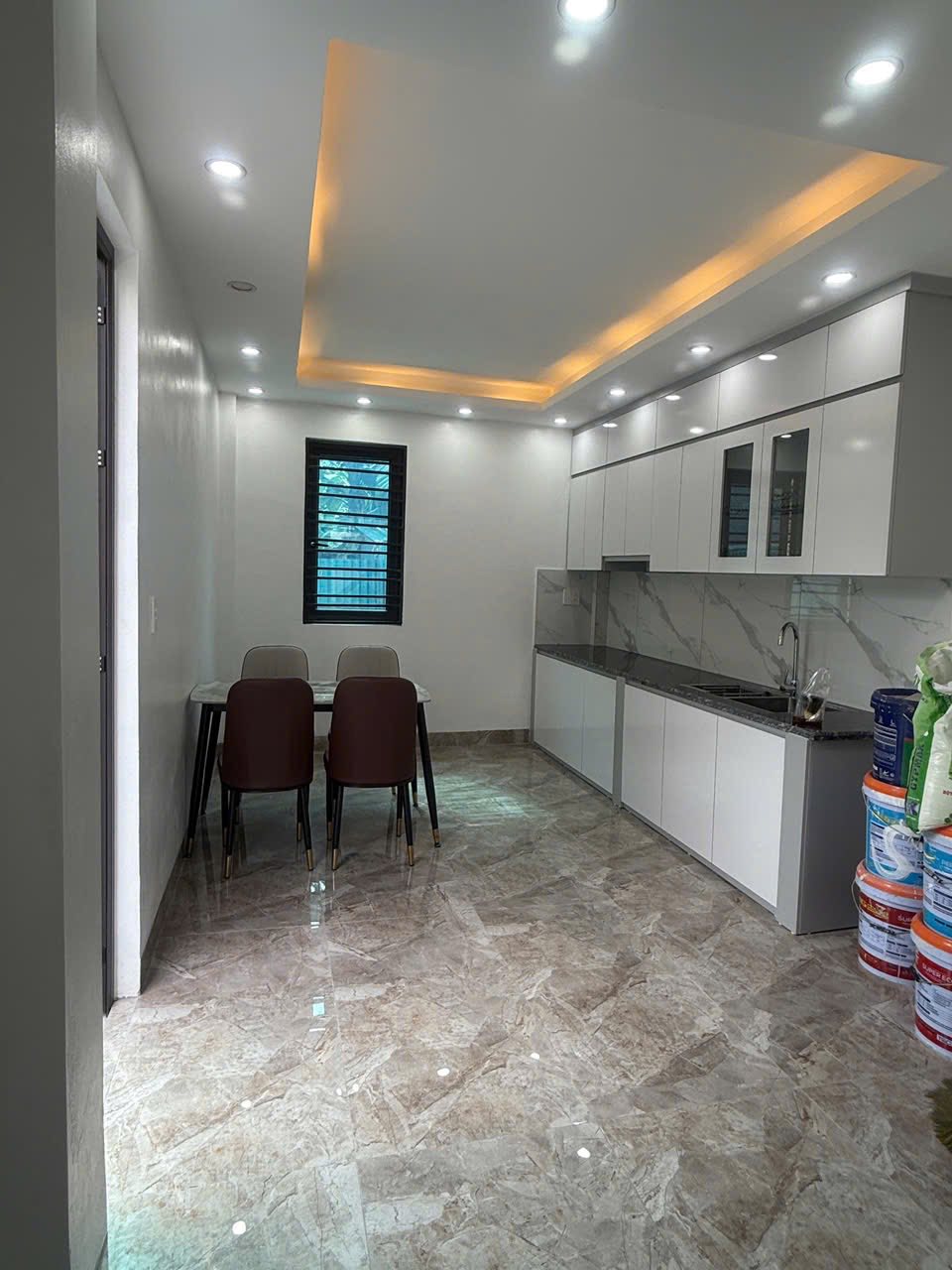 Bán căn nhà góc 3 tầng ngõ phố Hồ Xuân Hương, phường Hải Dương, 45m2, 3 ngủ