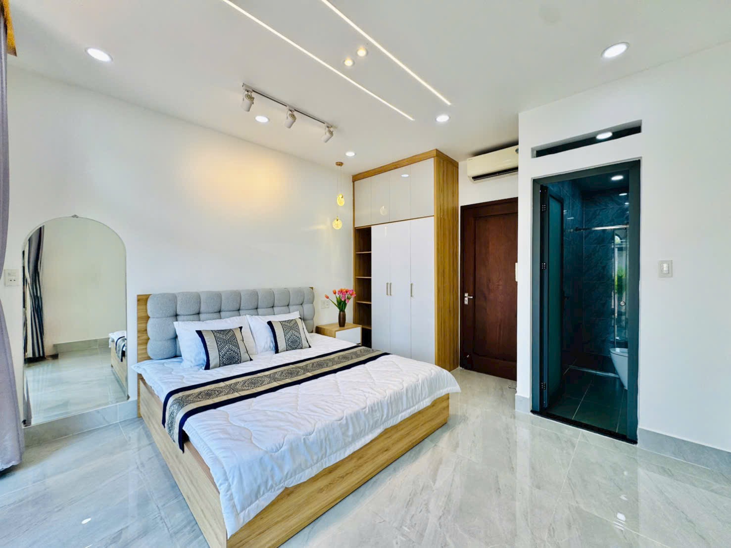 Bán nhà phố đẹp hẻm xe hơi đường Quang Trung, phường 08, quận Gò Vấp