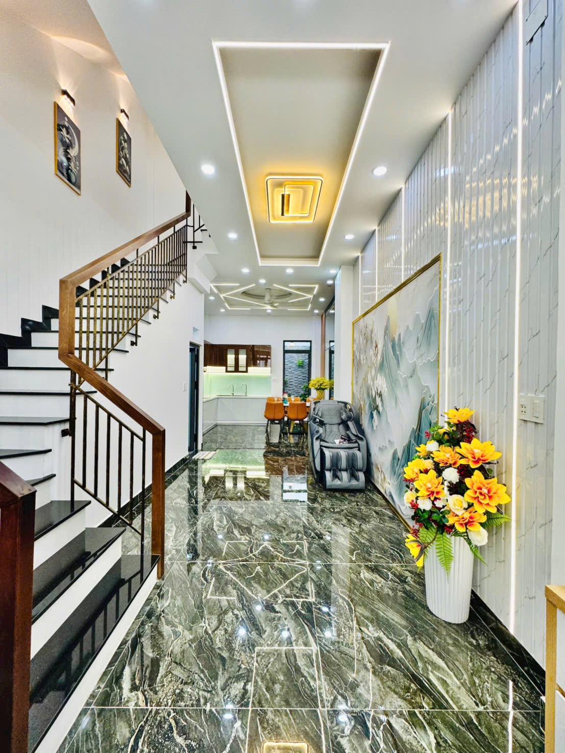 Bán nhà phố đẹp hẻm xe hơi đường Quang Trung, phường 08, quận Gò Vấp