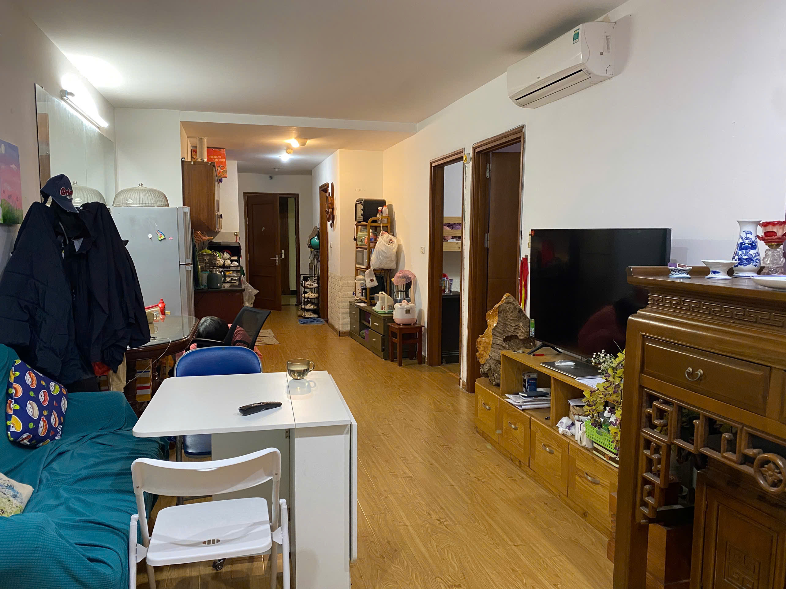 Chính chủ bán nhanh chung cư 70m2, 2pn Văn Phú Victoria giá rẻ