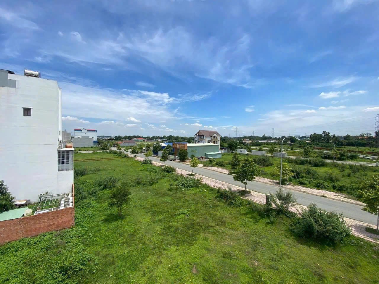 Duy nhất 1 lô, chủ kẹt tiền cần bán gấp lô đất 126m² ngay Vincom Long Thành