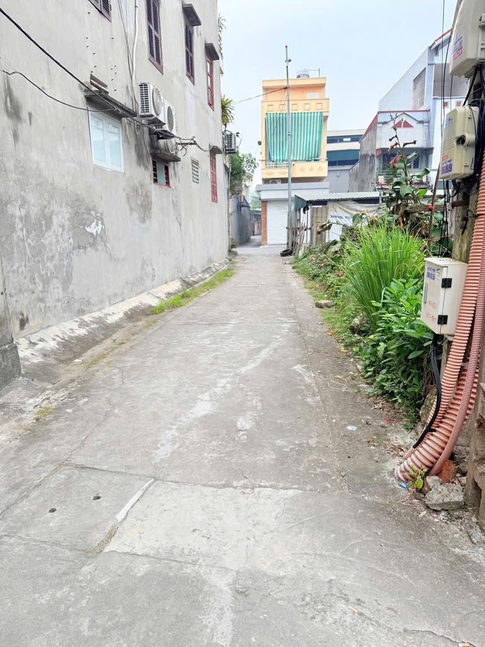 Chính chủ cần bán lô đất rất đẹp ngõ phố Tống Duy Tân, phường Ngọc Châu, Hải Dương