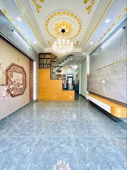 Nhà 3 tầng mới đẹp - ở ngay - nội thất cao cấp- khu phân lô - đường xe hơi rộng thoáng