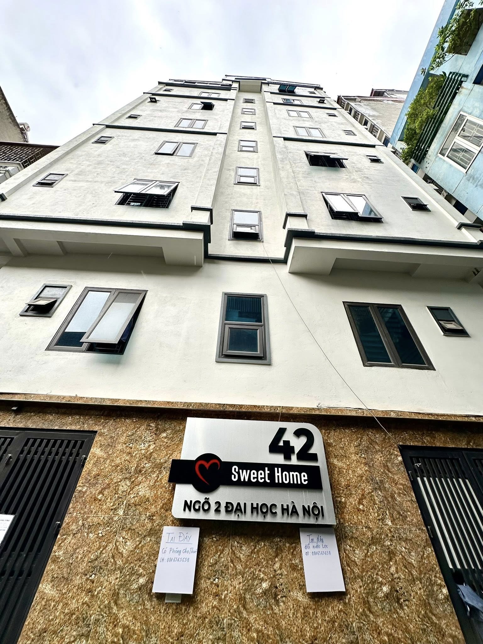 Bán tòa nhà chung cư mini đường Nguyễn Trãi, 160m2, 9 tầng, thang máy, lô góc