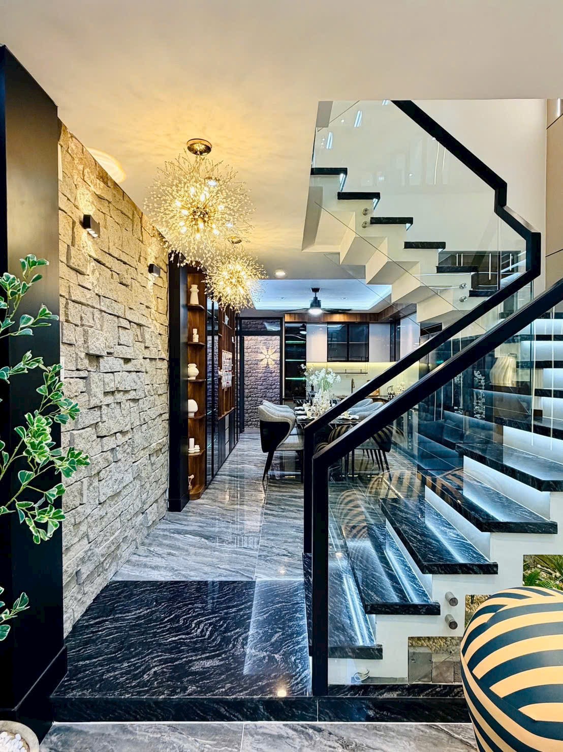 Bán nhà phố thiết kế tuyệt đẹp đường Phạm Văn Chiêu, phường 09, Quận Gò Vấp, Hồ Chí Minh