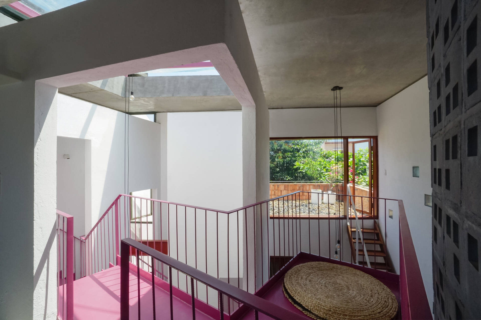 Bán rẻ nhà Thích Quảng Đức, phường 4, Phú Nhuận, 80m2, 4 tầng, còn 17.9 tỷ