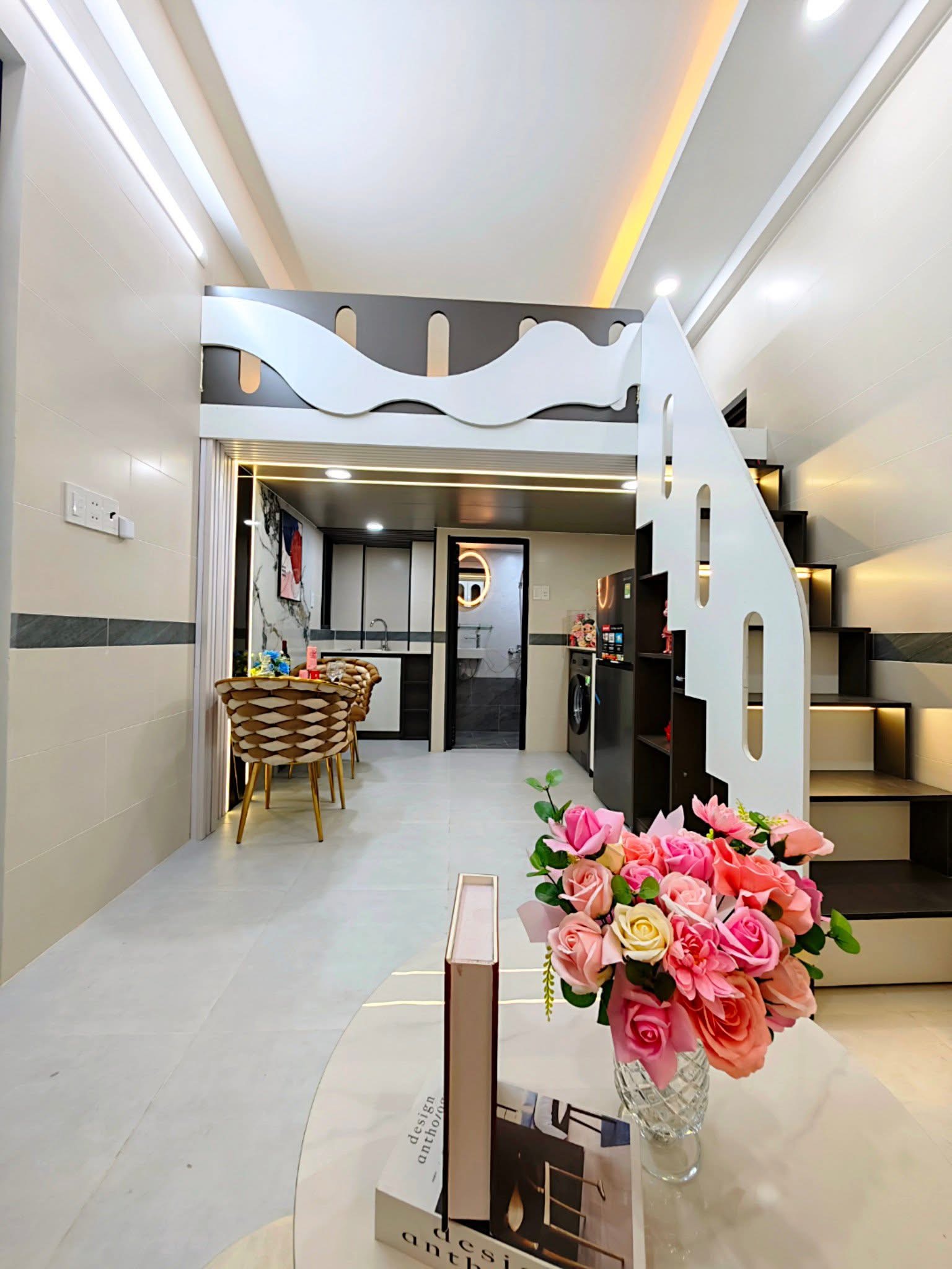 Bán nhà căn hộ dịch vụ đường Duy Tân, Phường 15, Quận Phú Nhuận, Hồ Chí Minh