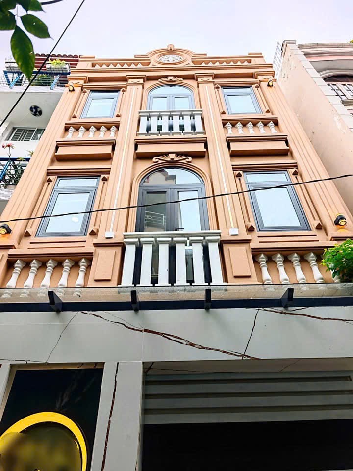 Bán nhà căn hộ dịch vụ đường Duy Tân, Phường 15, Quận Phú Nhuận, Hồ Chí Minh