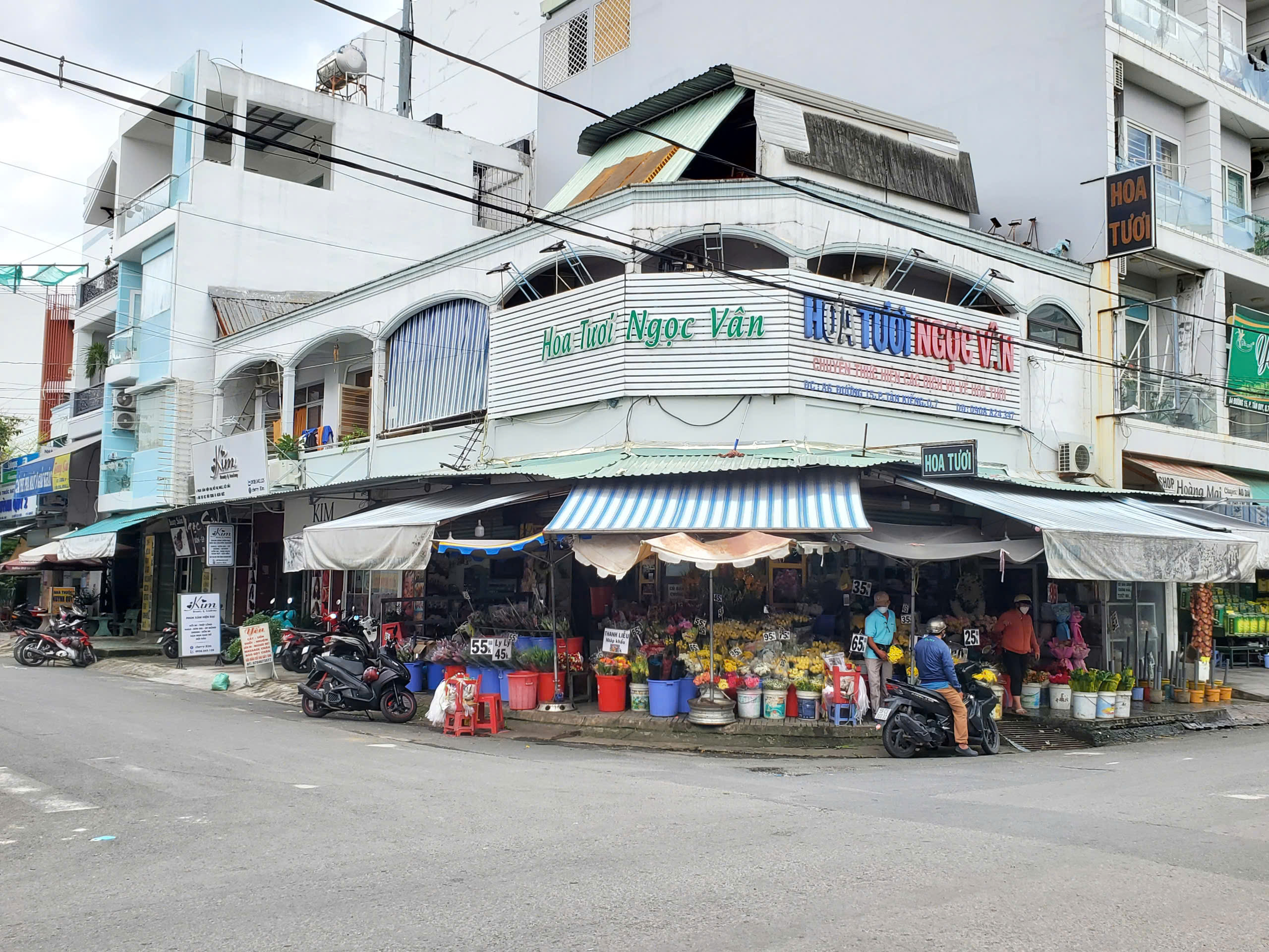 Góc 2 mặt tiền diện tích 139m2 đường 15, phường Tân Kiểng, cổng chính chợ Tân Quy