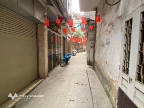 Nhà Hoàng Hoa Thám – 30m² x 5 tầng – ngõ thông – 3 ngủ – ở cho thuê đều đẹp