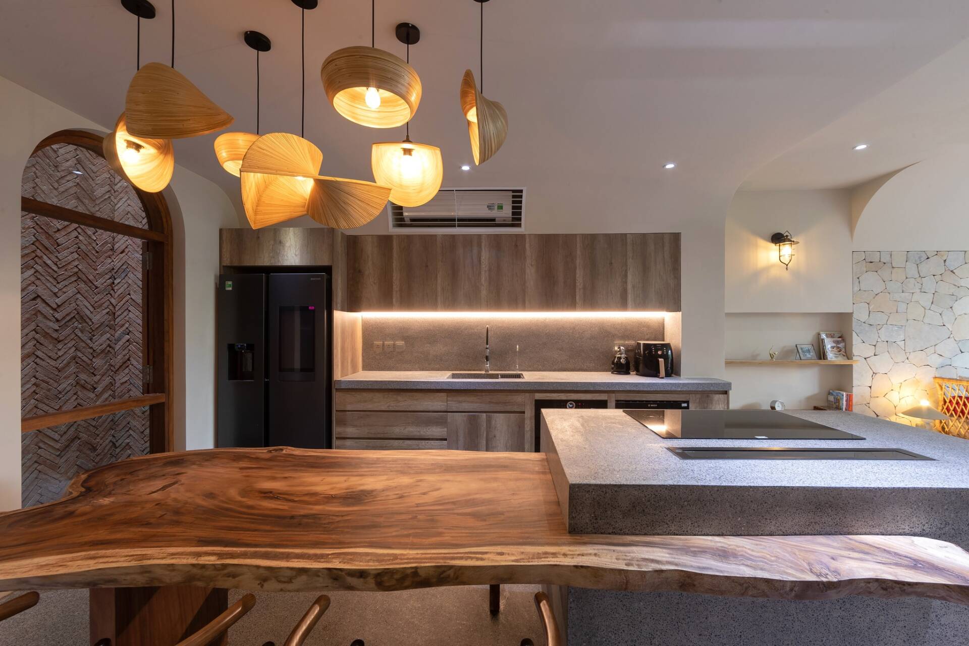 Hạ chào nhà Trần Bình Trọng, phường 5, Bình Thạnh, 51m2, 3 tầng, về 11 tỷ