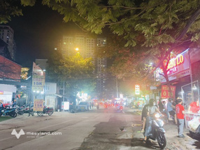 Bán đất tặng nhà mặt tiền Lê Văn Thịnh, ngang 6m, gần Bệnh viện Quận 2