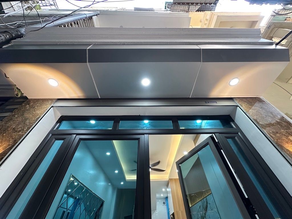 Bán nhà phố Kim Ngưu - Lò Đúc vị trí kim cương 40m2, 8,5 tỷ mặt tiền khủng - ngõ rộng thoáng - nhà đẹp full nội thất