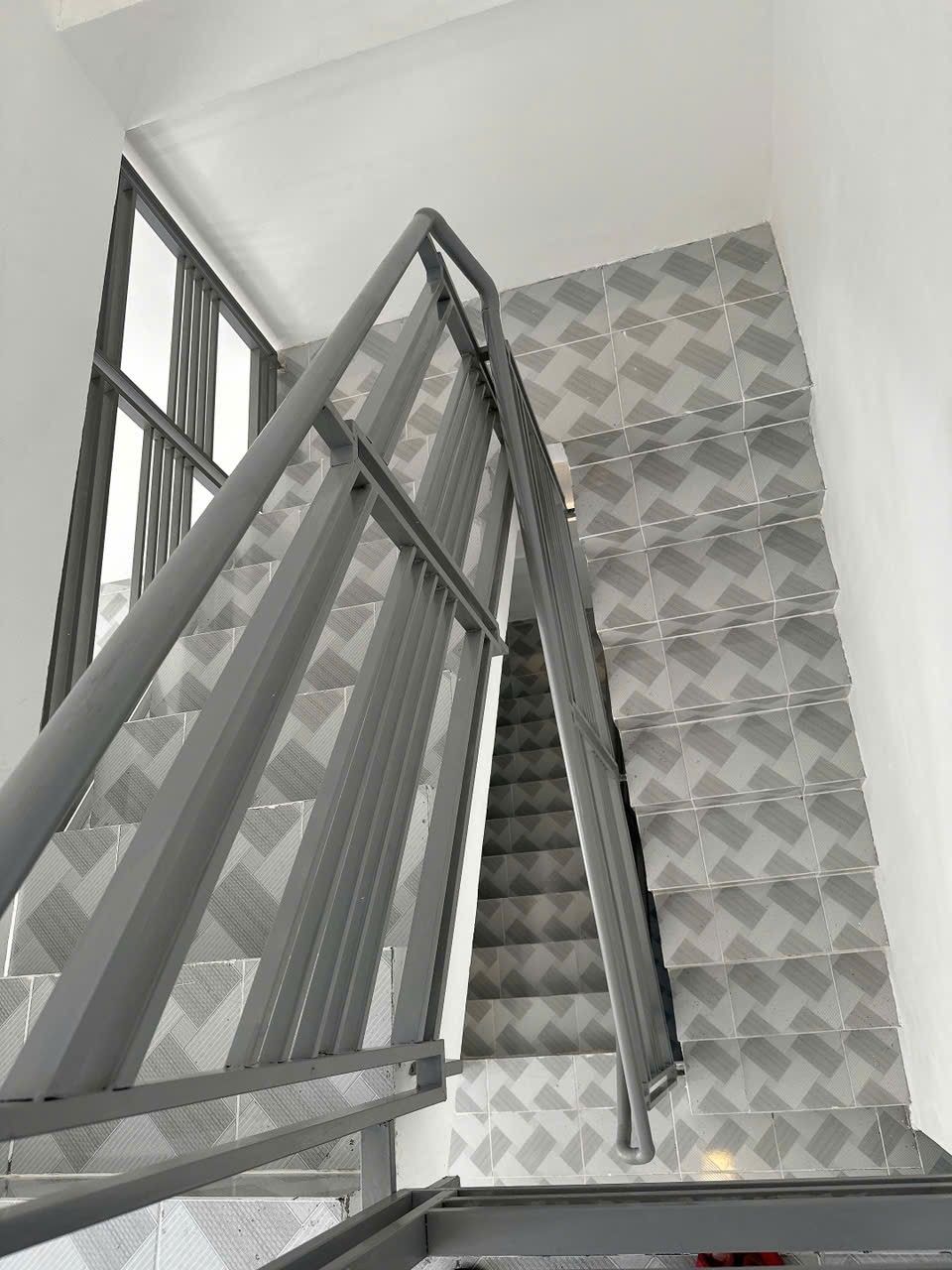 Hẻm xe hơi Phú Thọ Hòa 58m2, ngang 5m, 3 tầng, 4 phòng ngủ, chỉ 8,2 tỷ, nhà mới ở ngay