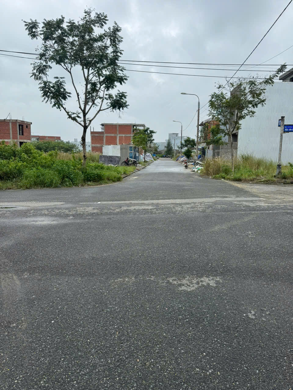 Đất 2 mặt tiền, 100m2, 5,2 tỷ, đất đường Bùi Bỉnh Uyên, Hòa Hải, Ngũ Hành Sơn, Đà Nẵng, sát biển