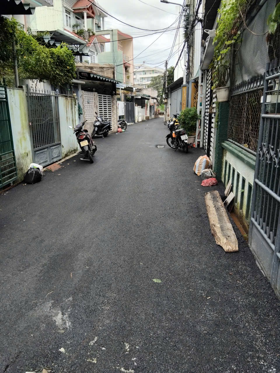 Bán đất tặng nhà cấp 4 Điện Biên Phủ 93m² ngang 4,64m nở hậu, 2 mặt kiệt ô tô trước sau 4,5m cực hiếm, giá rẻ chỉ 6,7 tỷ