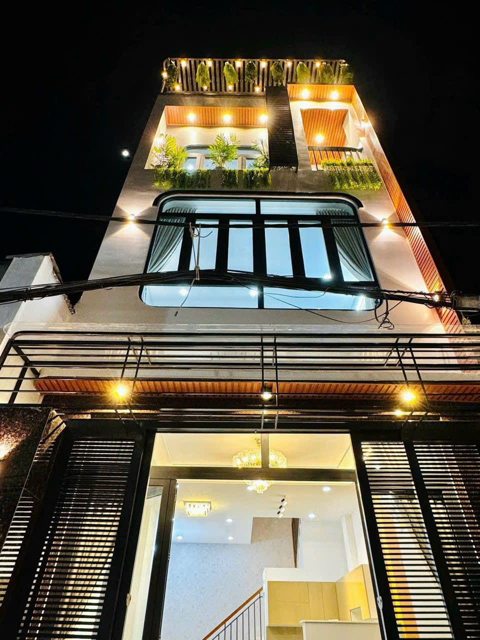 Cần tiền bán gấp nhà riêng tại Hà Huy Giáp, 4,39 tỷ, 56m2, giá ưu đãi chính chủ, quận 12