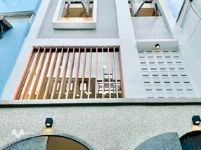 Cần nhượng lại căn nhà 42m2 giá 2,35 tỷ cực tốt sổ riêng đường Phan Văn Trị, phường 11, Bình Thạnh