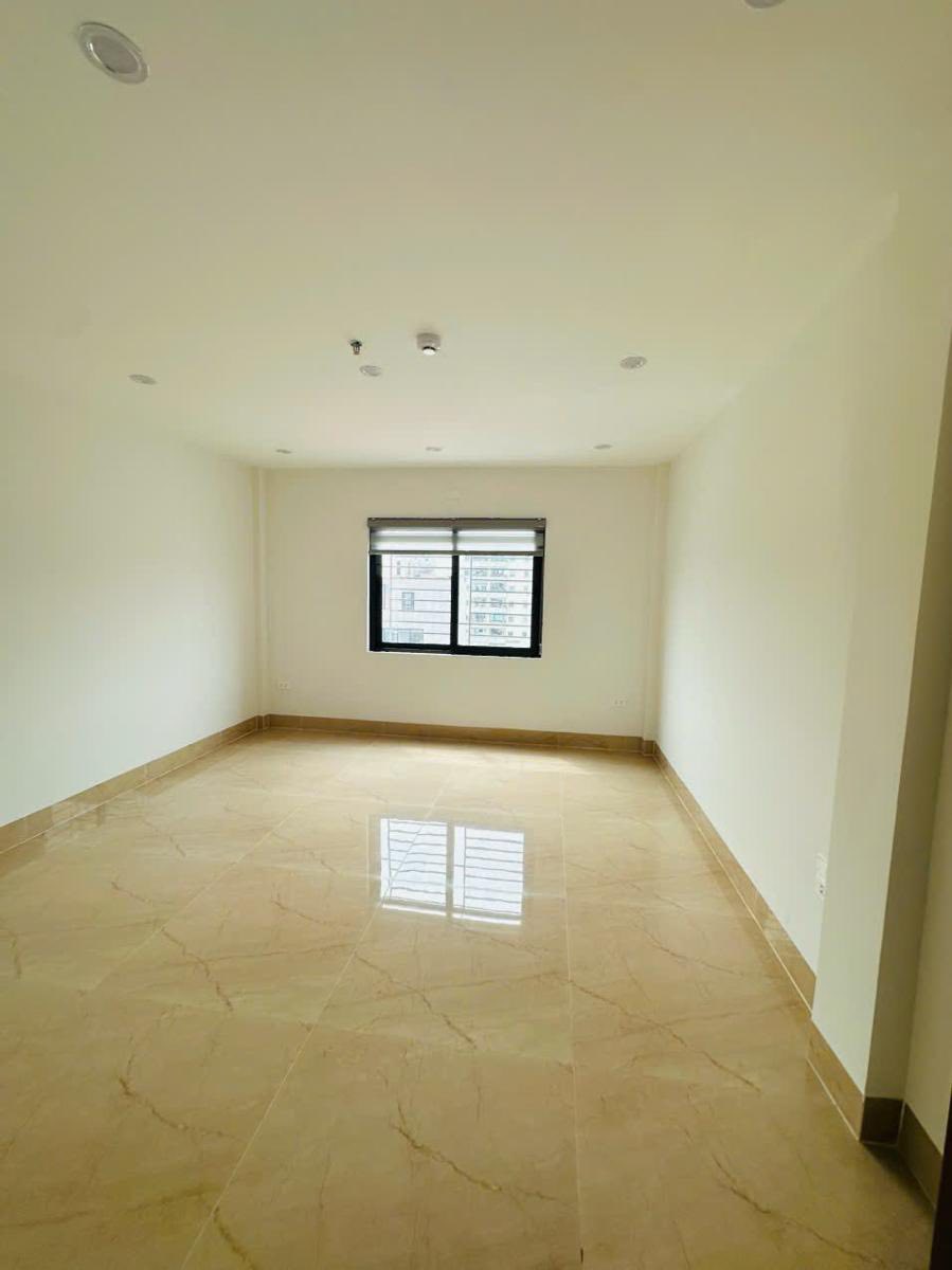 Bán tòa nhà mặt đường Nguyễn Xiển - 60m2 - 8 tầng - thang máy