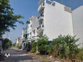 Bán lô góc 2 mặt tiền sau lưng ủy ban phường Long Trường