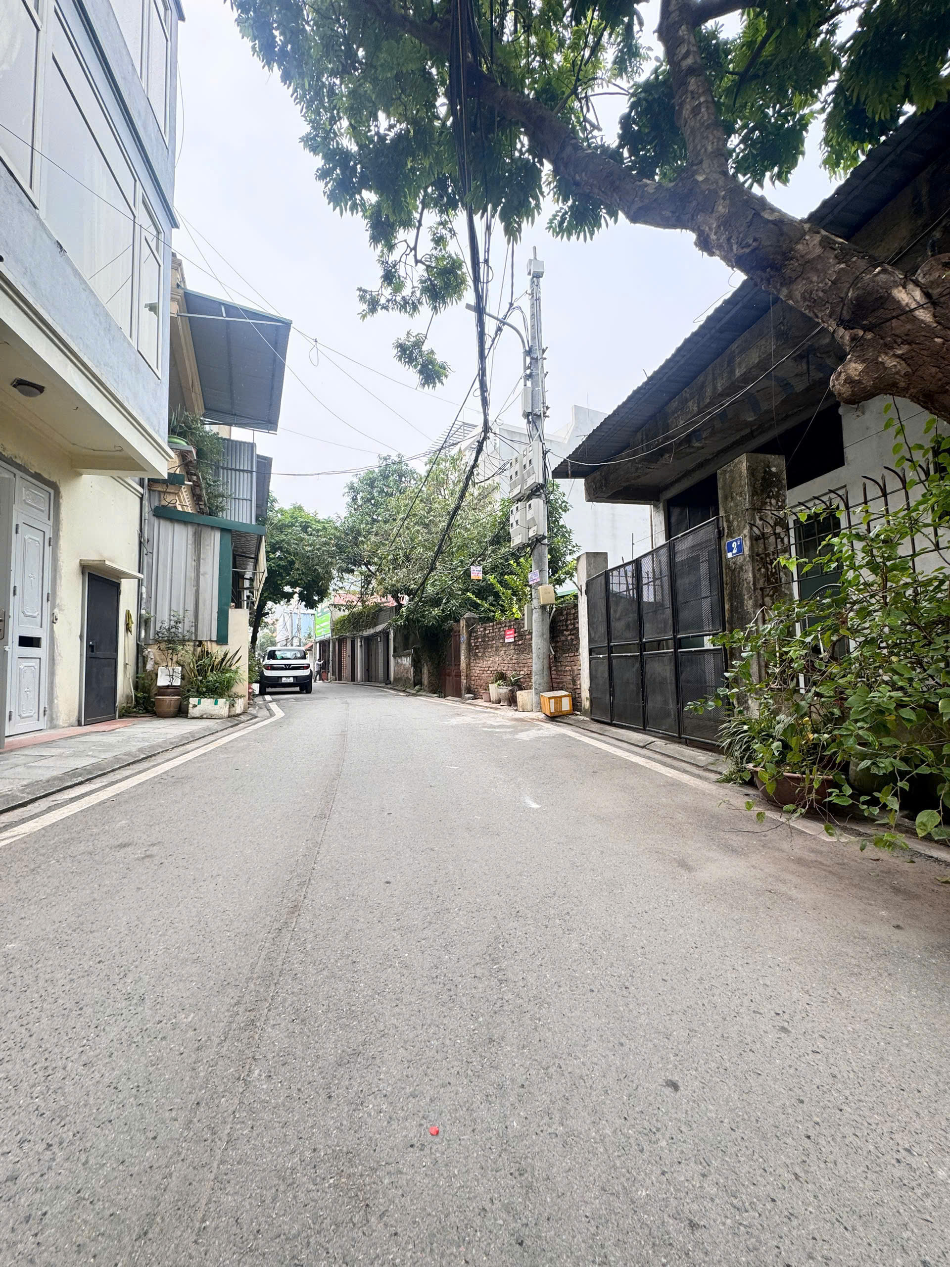 Bán đất khu phân lô Quân đội A38 Tư Đình, gần biệt thự Minh Tâm, diện tích 79m2, mặt tiền 6,2m, ô tô tránh