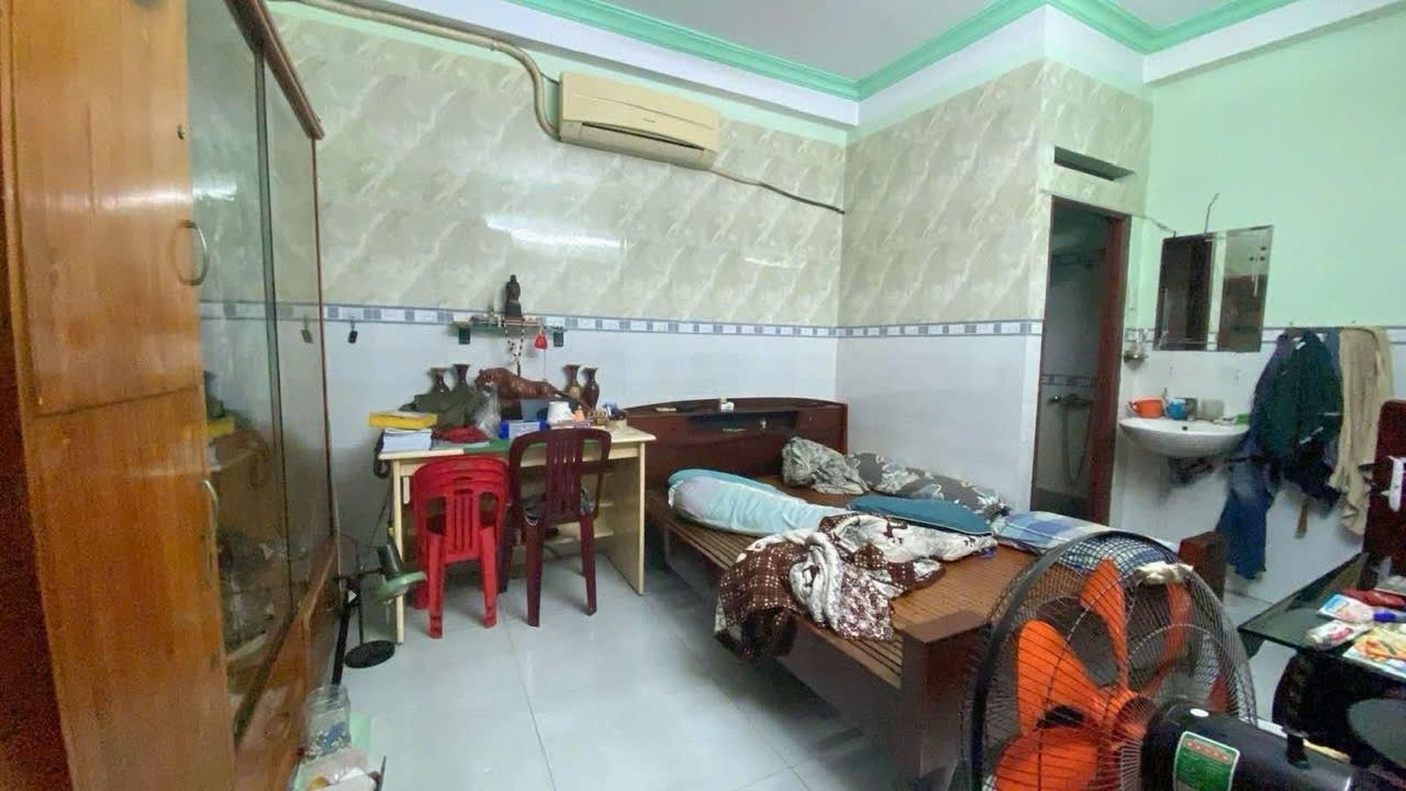 Mặt tiền Nguyễn Hữu Tiến, 112m2, 4,5m x 25m, 5 tầng, dòng tiền sẵn, chỉ 20,9 tỷ