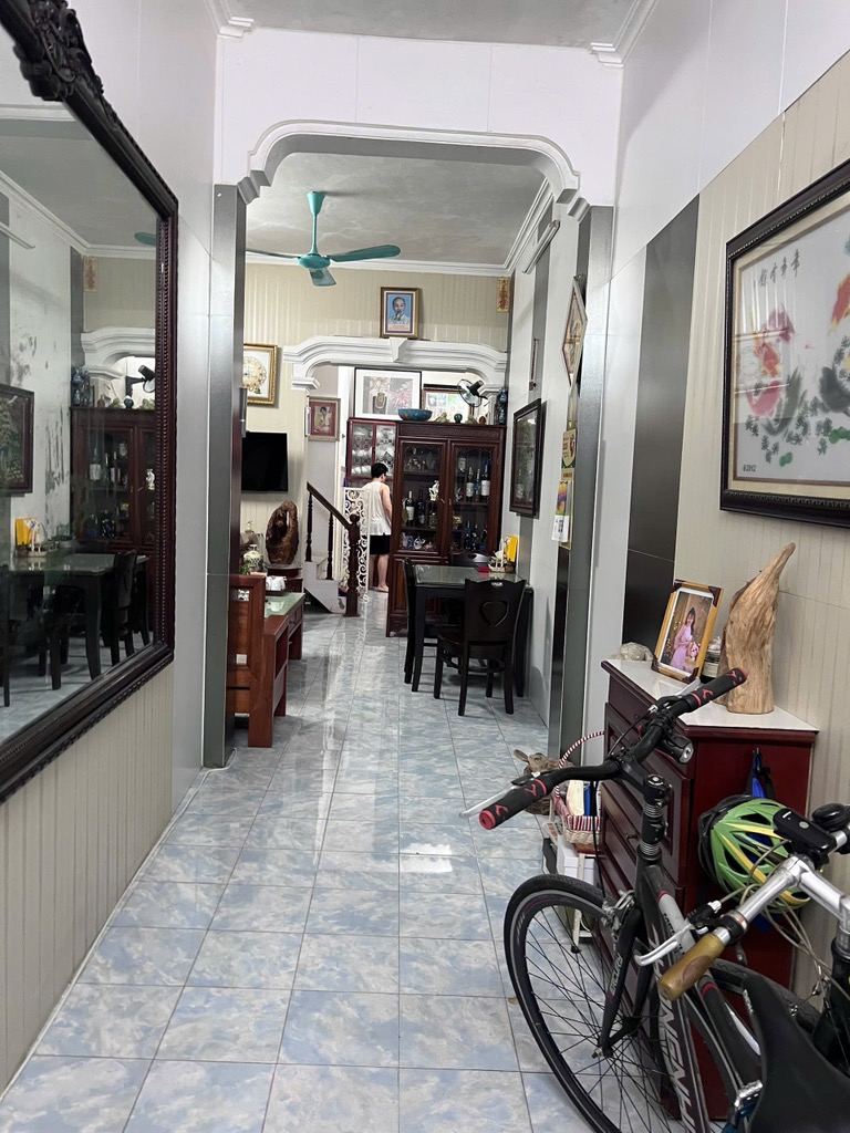 Nhà phố Láng Hạ - ngõ nông rộng – lô góc – đầu tư – 63m2 – 3 tầng – 9,3 tỷ