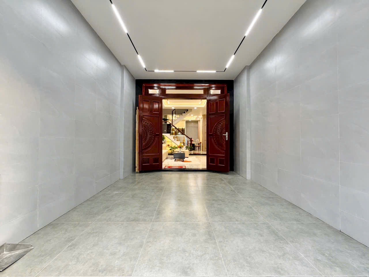 Bán nhà phố đường 8m thông Quang Trung, phường 08, quận Gò Vấp, Hồ Chí Minh