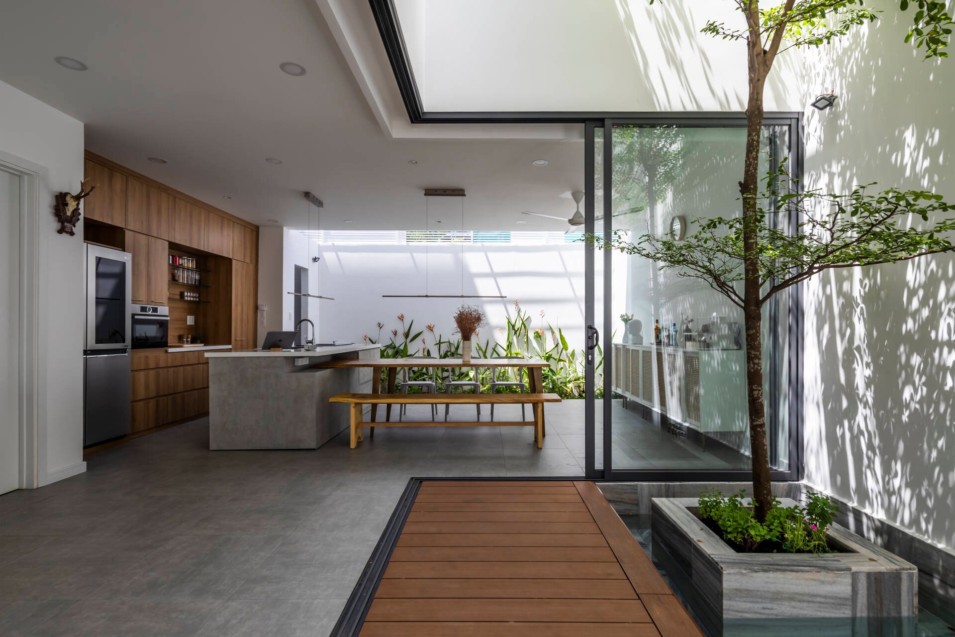 Bán rẻ nhà Nguyễn Văn Đậu, phường 11, Bình Thạnh, 100m2, 2 tầng, giá 14 tỷ